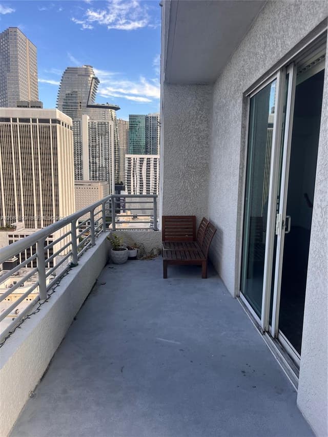 133 NE 2nd Ave # 2301, Miami FL 33132 - Miami, FL - Photo 7