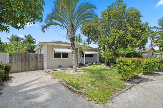 711 E COAST Avenue, Lantana FL 33462 - Lantana, FL - Photo 3