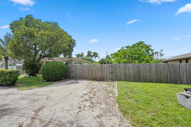 711 E COAST Avenue, Lantana FL 33462 - Lantana, FL - Photo 4