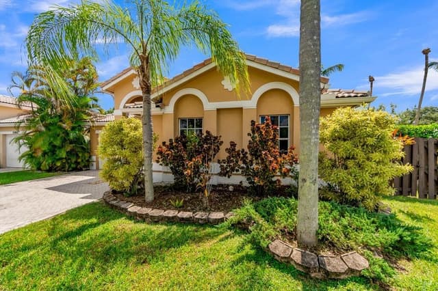 15466 SW 143RD Terrace, Miami FL 33196 - Miami, FL - Photo 6