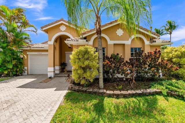 15466 SW 143RD Terrace, Miami FL 33196 - Miami, FL - Photo 5