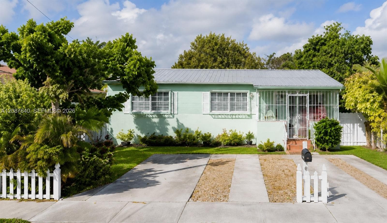 3430 SW 89th Ave, Miami FL 33165 - Miami, FL - Photo 1