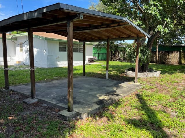 1740 NW 90th St, Miami FL 33147 - Miami, FL - Photo 5