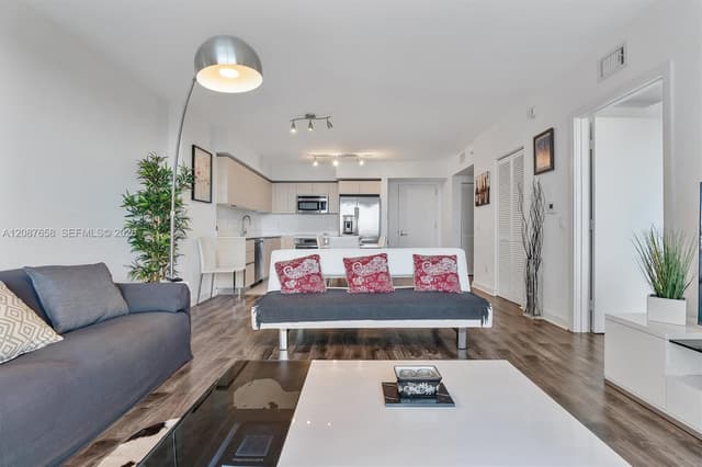 4250 Biscayne Blvd # 1008, Miami FL 33137 - Miami, FL - Photo 5