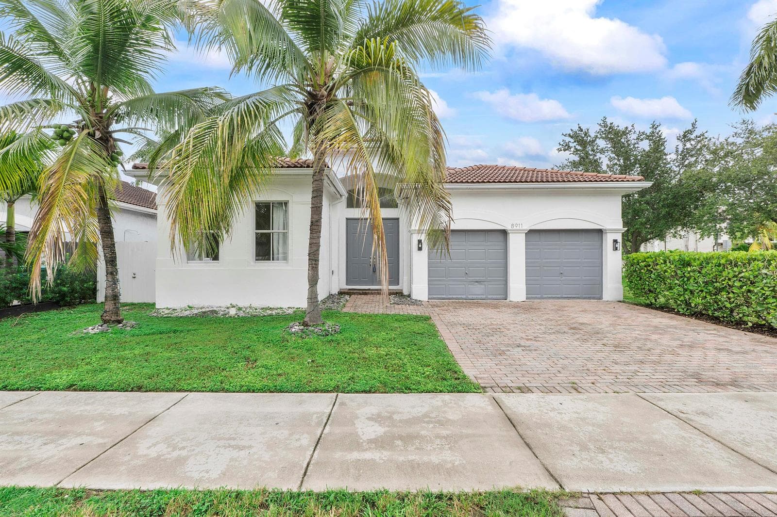 8911 NW 178th Lane, Hialeah FL 33018 - Hialeah, FL - Photo 1