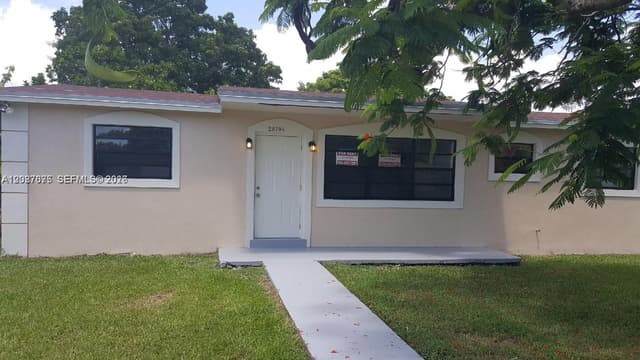 28704 SW 147th Pl, Homestead FL 33033 - Homestead, FL - Photo 2