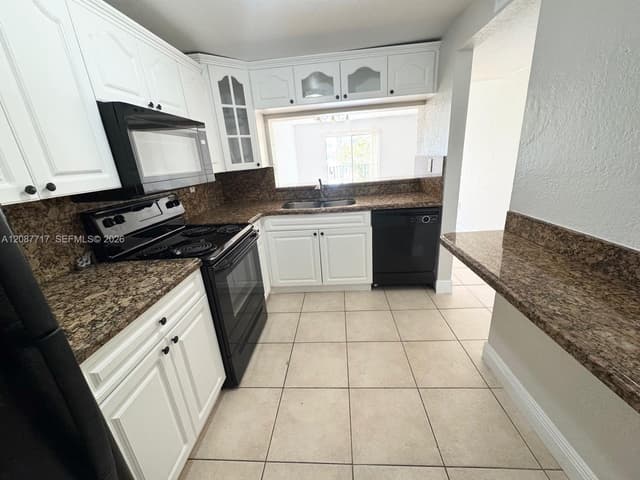 8600 SW 109th Ave # 202, Miami FL 33173 - Miami, FL - Photo 2