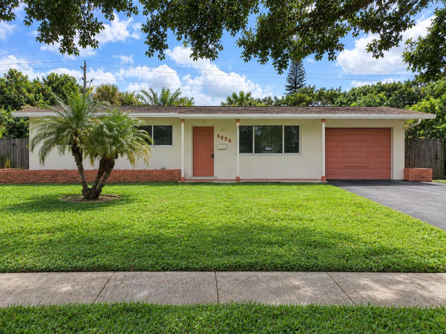 6884 NW 12TH Street, Plantation FL 33313 - Plantation, FL - Photo 1