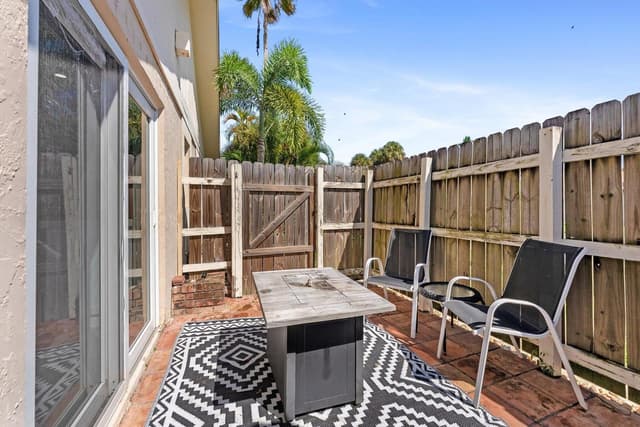 191 SE 1st Circle, Boynton Beach FL 33435 - Boynton Beach, FL - Photo 6