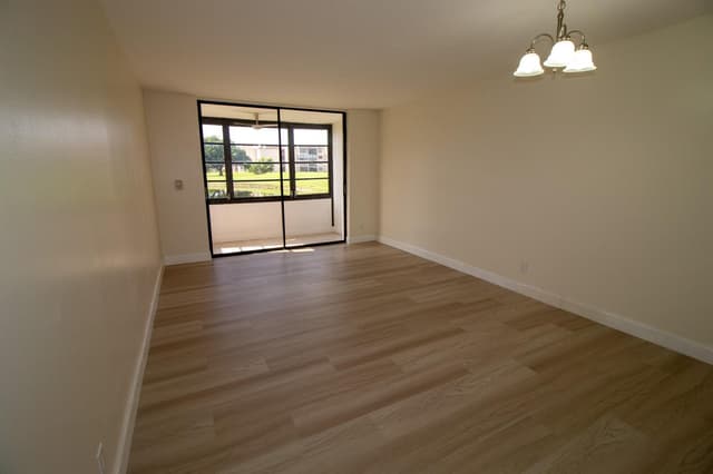 10100 NW 30th Court # 107, Sunrise FL 33322 - Sunrise, FL - Photo 5