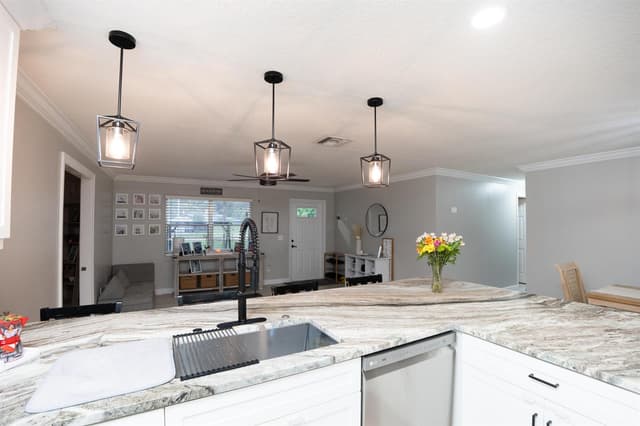16701 Mead Hill Drive E, FL 33470 - Photo 5