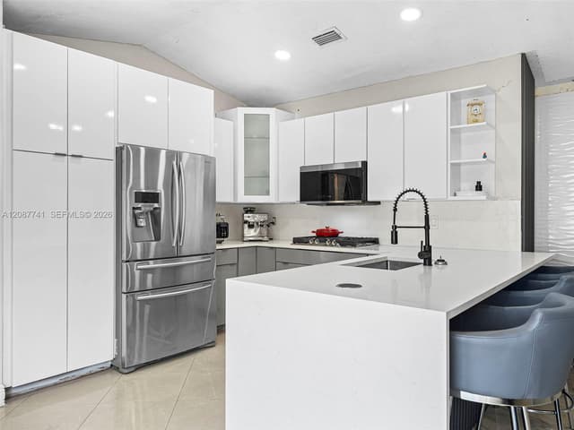 9781 SW 155th Ave, Miami FL 33196 - Miami, FL - Photo 7