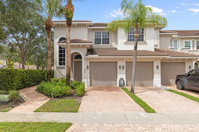 6380 BELLA Circle # 905, Boynton Beach FL 33437 - Boynton Beach, FL - Photo 2