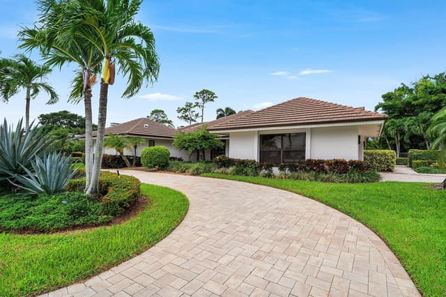 4668 Wildewood Drive, Delray Beach FL 33445 - Delray Beach, FL - Photo 3
