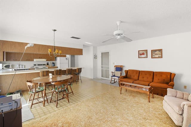 519 EVERGREEN Drive, Lake Park FL 33403 - Lake Park, FL - Photo 6