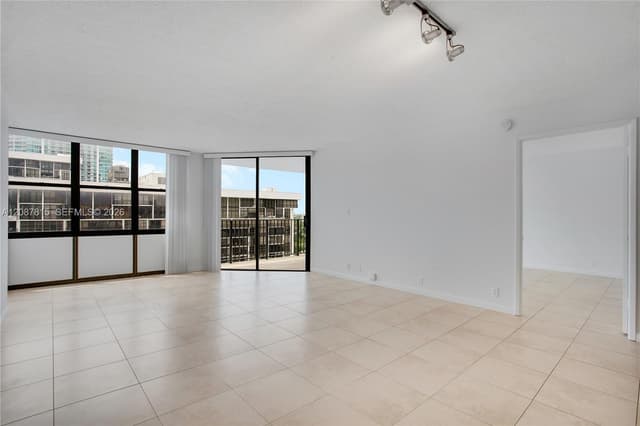 1901 Brickell Ave # B1702, Miami FL 33129 - Miami, FL - Photo 7