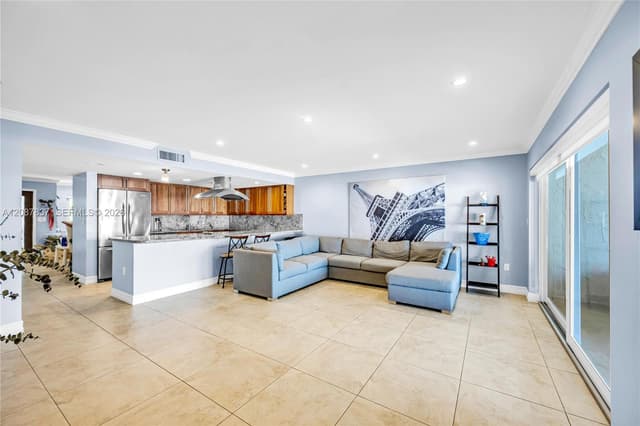 3805 NE 170th St # 6, North Miami Beach FL 33160 - North Miami Beach, FL - Photo 7
