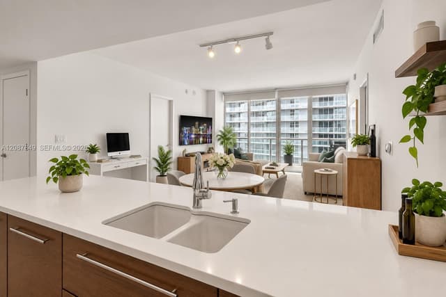 475 Brickell Ave # 3609, Miami FL 33131 - Miami, FL - Photo 6