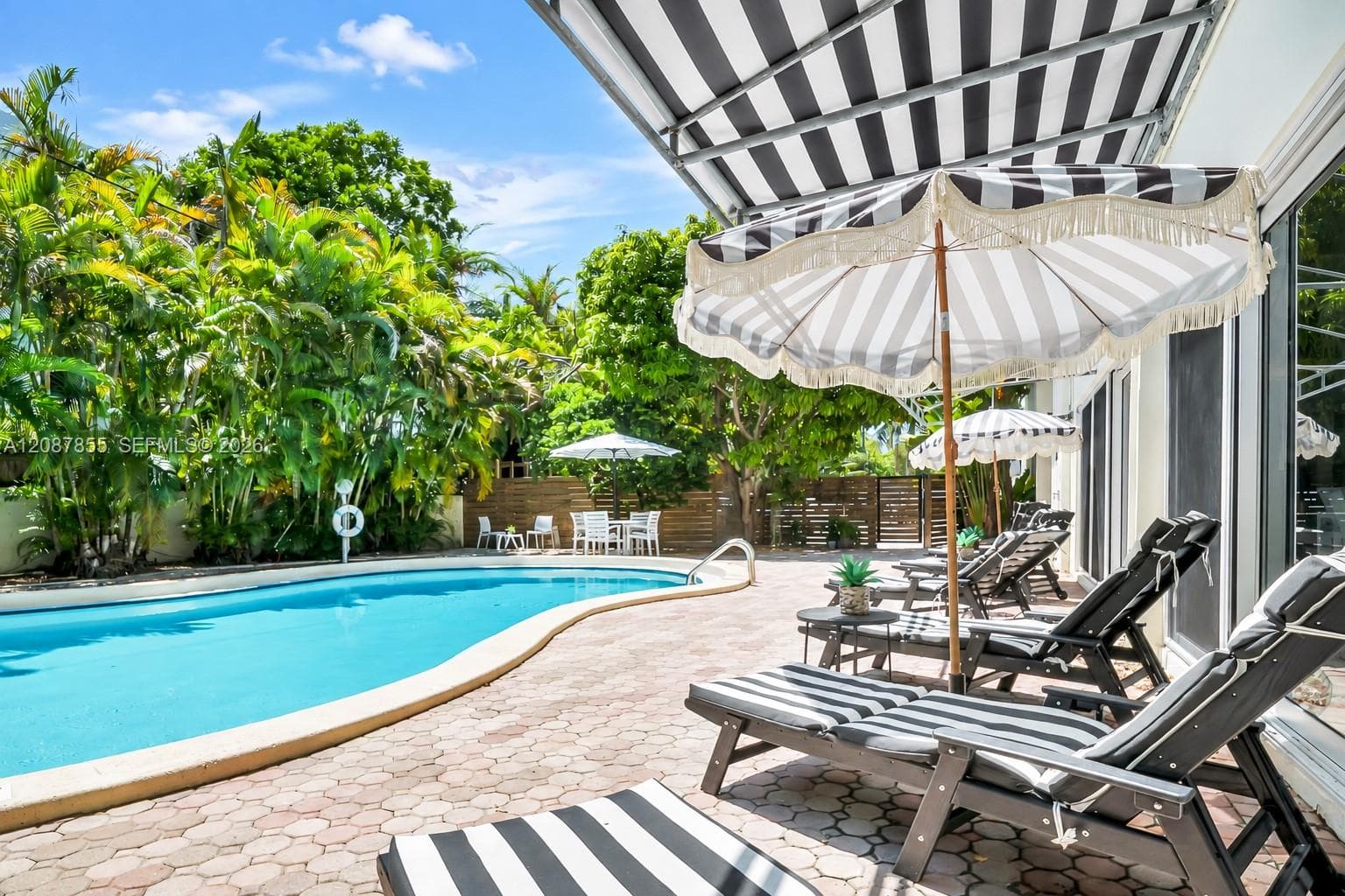 260 Sunrise Dr # D, Key Biscayne FL 33149 - Key Biscayne, FL - Photo 1