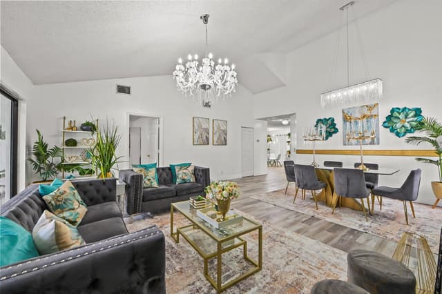 141 Par Drive, Royal Palm Beach FL 33411 - Royal Palm Beach, FL - Photo 6