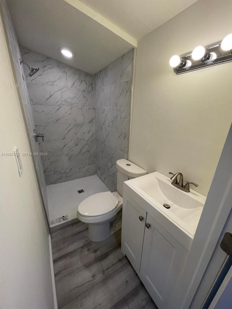 2484 SW 10th St, Miami FL 33135 - Miami, FL - Photo 1