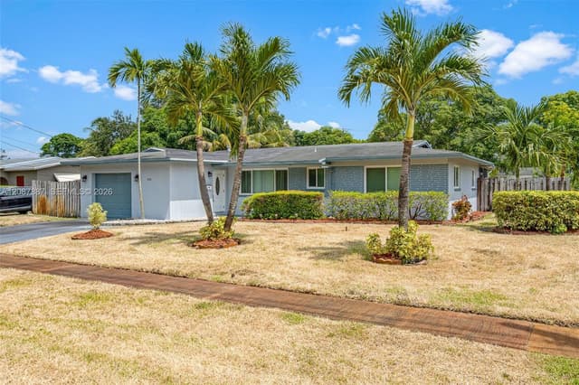 800 NW 48th Ter, Plantation FL 33317 - Plantation, FL - Photo 3