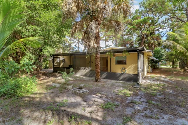 142 2ND Street, Jupiter FL 33458 - Jupiter, FL - Photo 2