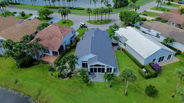 12920 Touchstone Place, Palm Beach Gardens FL 33418 - Palm Beach Gardens, FL - Photo 4