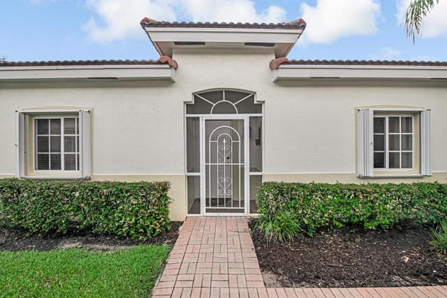 2327 WINDJAMMER Way, West Palm Beach FL 33411 - West Palm Beach, FL - Photo 6