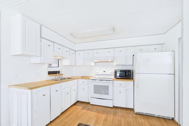 31012 BAHIA BAY, Boynton Beach FL 33436 - Boynton Beach, FL - Photo 2