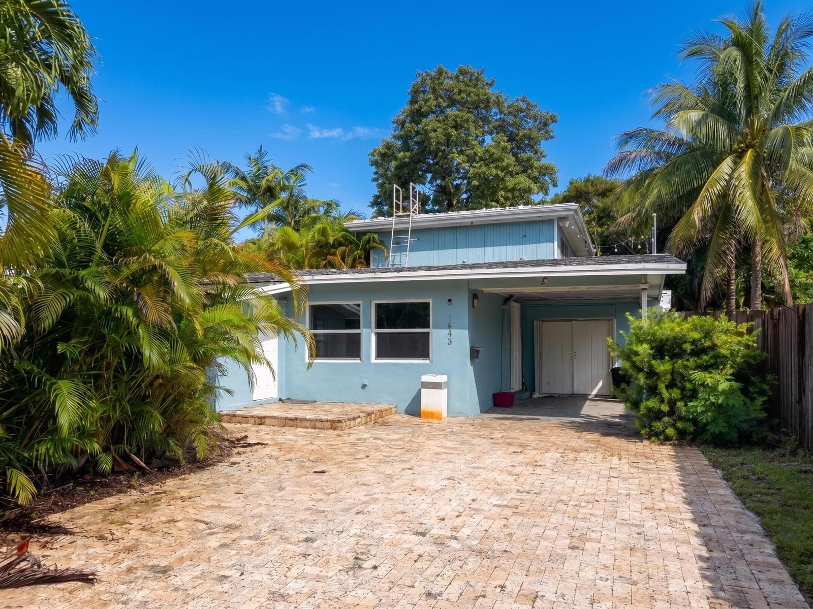 1643 NE 8TH Avenue, Fort Lauderdale FL 33305
