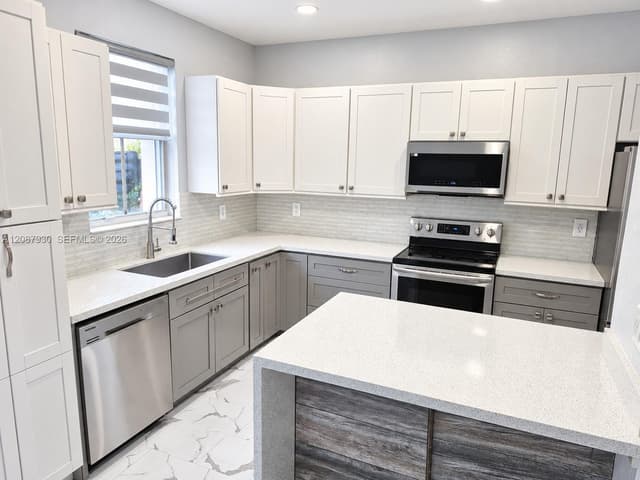 12317 SW 124th Ct, Miami FL 33186 - Miami, FL - Photo 7