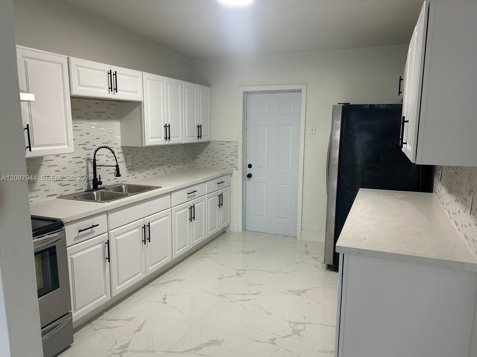 3070 NW 97th St, Miami FL 33147