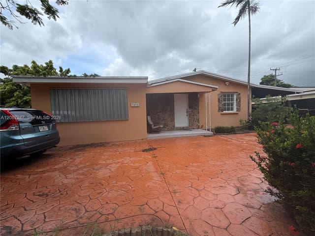 3495 W 13th Ave, Hialeah FL 33012 - Hialeah, FL - Photo 5