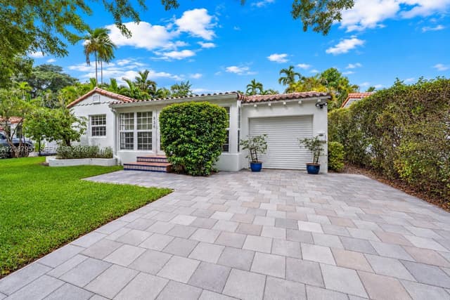 836 Alberca St, Coral Gables FL 33134 - Coral Gables, FL - Photo 3