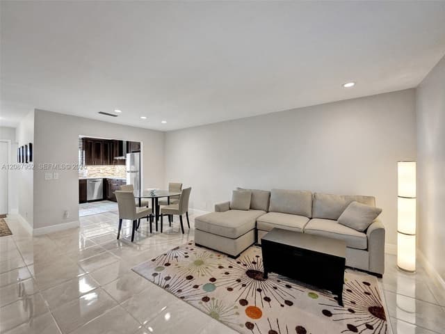207 Cape Cod Cir # 207, Lake Worth FL 33467 - Lake Worth, FL - Photo 4