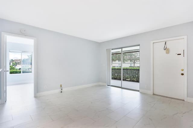 6313 CHASEWOOD Drive # B, Jupiter FL 33458 - Jupiter, FL - Photo 2