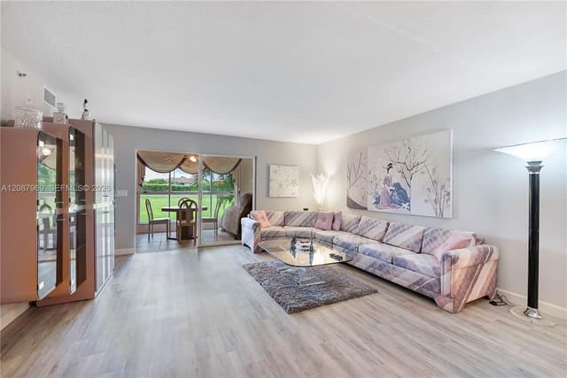 5952 Regal Glen Dr # 102, Boynton Beach FL 33437 - Boynton Beach, FL - Photo 4