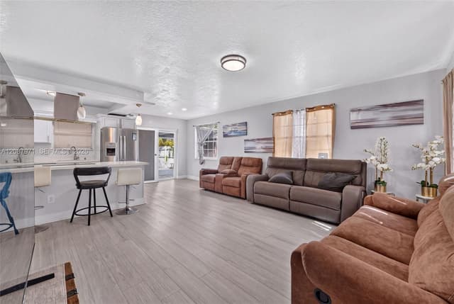 730 N 64th Ave, Hollywood FL 33024 - Hollywood, FL - Photo 6