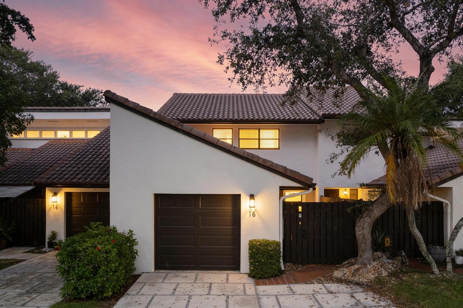 6850 NW 2ND Avenue # 16, Boca Raton FL 33487 - Boca Raton, FL - Photo 1