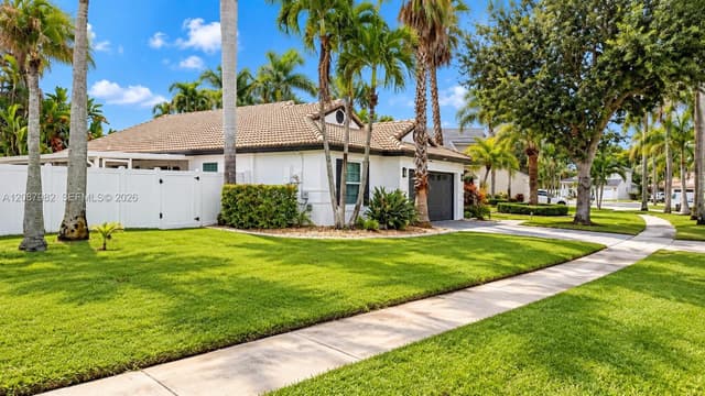 17542 NW 12th St, Pembroke Pines FL 33029 - Pembroke Pines, FL - Photo 3