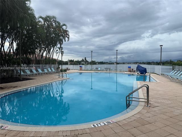 6620 Fern St, Margate FL 33063 - Margate, FL - Photo 4