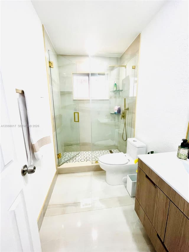 10521 Caribbean Blvd, Cutler Bay FL 33189 - Cutler Bay, FL - Photo 6