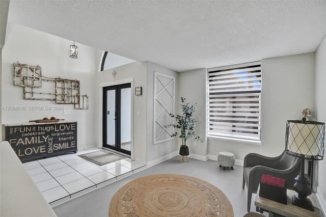 8971 NW 150th Ter, Miami Lakes FL 33018 - Miami Lakes, FL - Photo 6