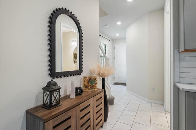 8221 Cinch Way, Lake Worth FL 33467 - Lake Worth, FL - Photo 4