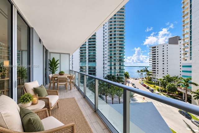 1300 Brickell Bay Dr # 704, Miami FL 33131 - Miami, FL - Photo 2