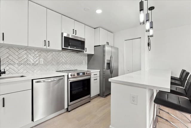 4310 NW 79th Ave # 2B, Doral FL 33166 - Doral, FL - Photo 6