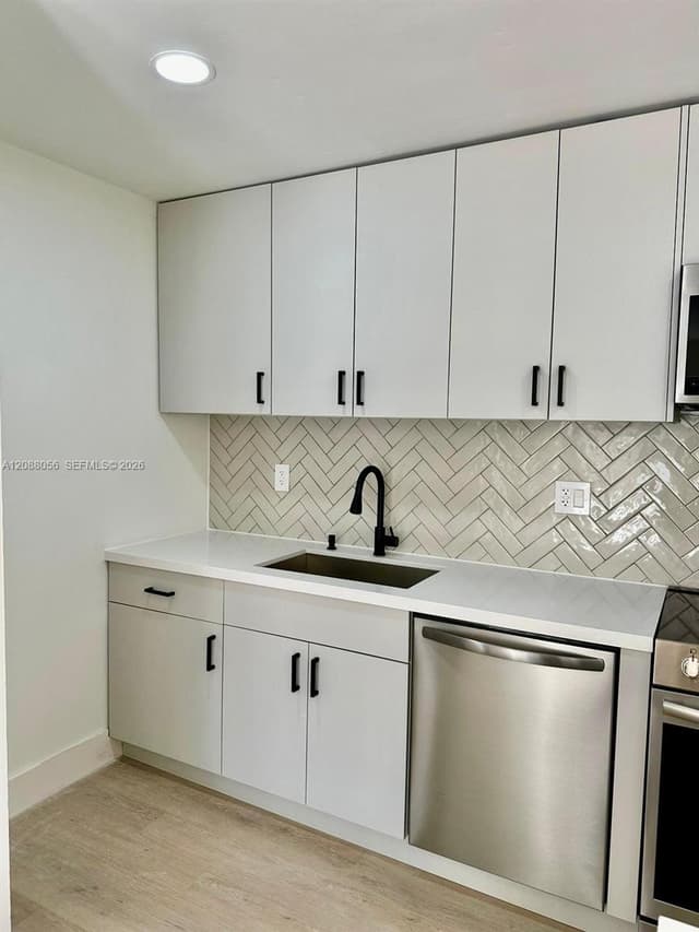 4310 NW 79th Ave # 2B, Doral FL 33166 - Doral, FL - Photo 3