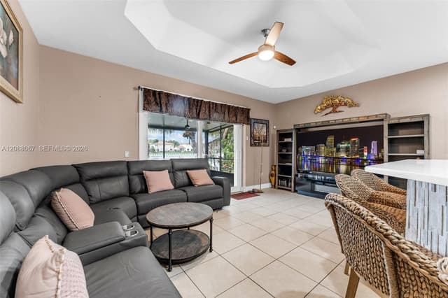 3985 NE 15th St, Homestead FL 33033 - Homestead, FL - Photo 6