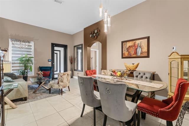 3985 NE 15th St, Homestead FL 33033 - Homestead, FL - Photo 5